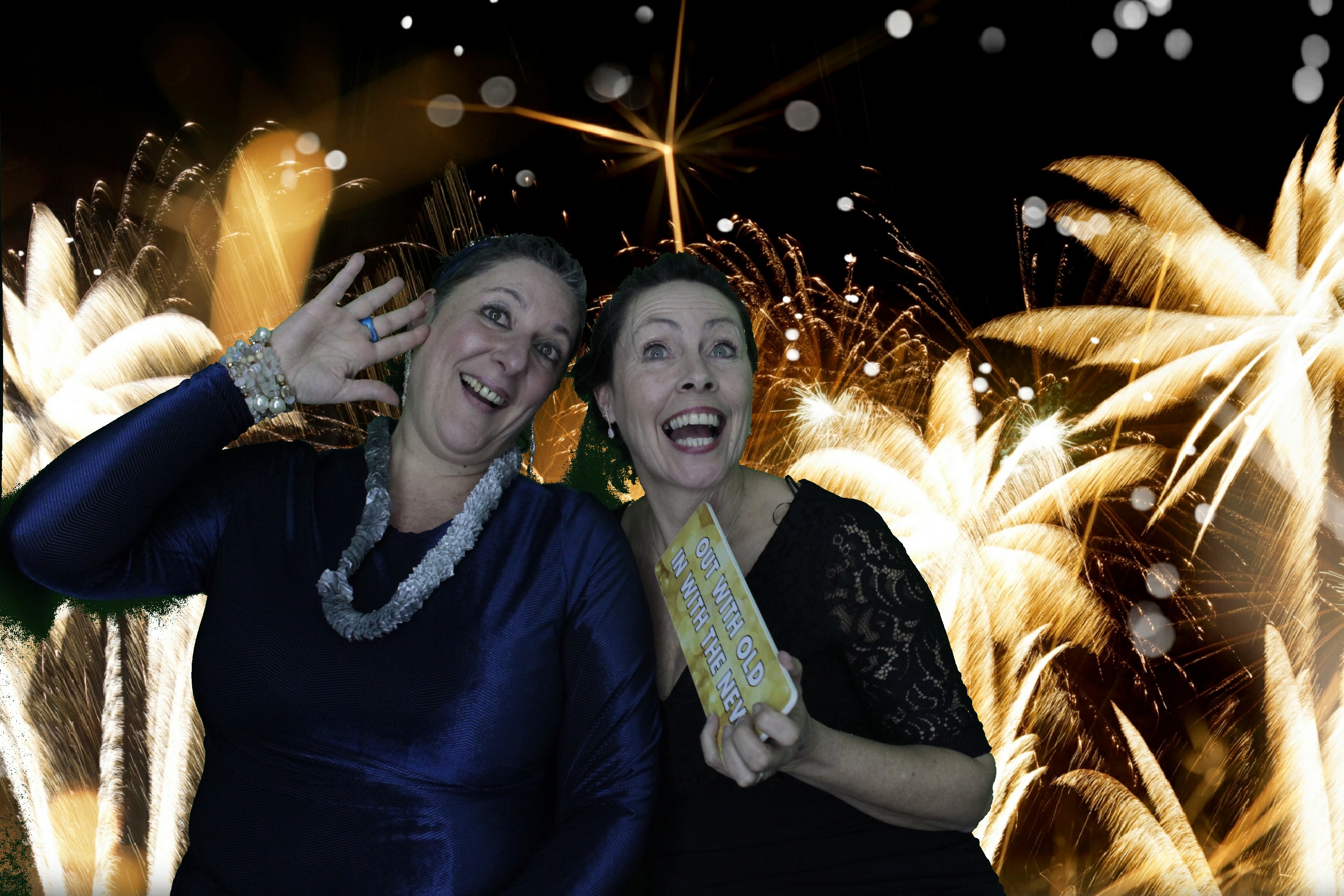 NYE Party | View more photos from the event at gallery.myphotoboothexperience.co.uk/u/MyPhotoBoothExperienceLtd/NYE-Party